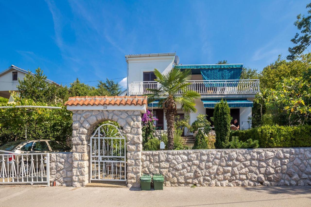 Apartments With A Parking Space Njivice, Krk - 5325 Εξωτερικό φωτογραφία