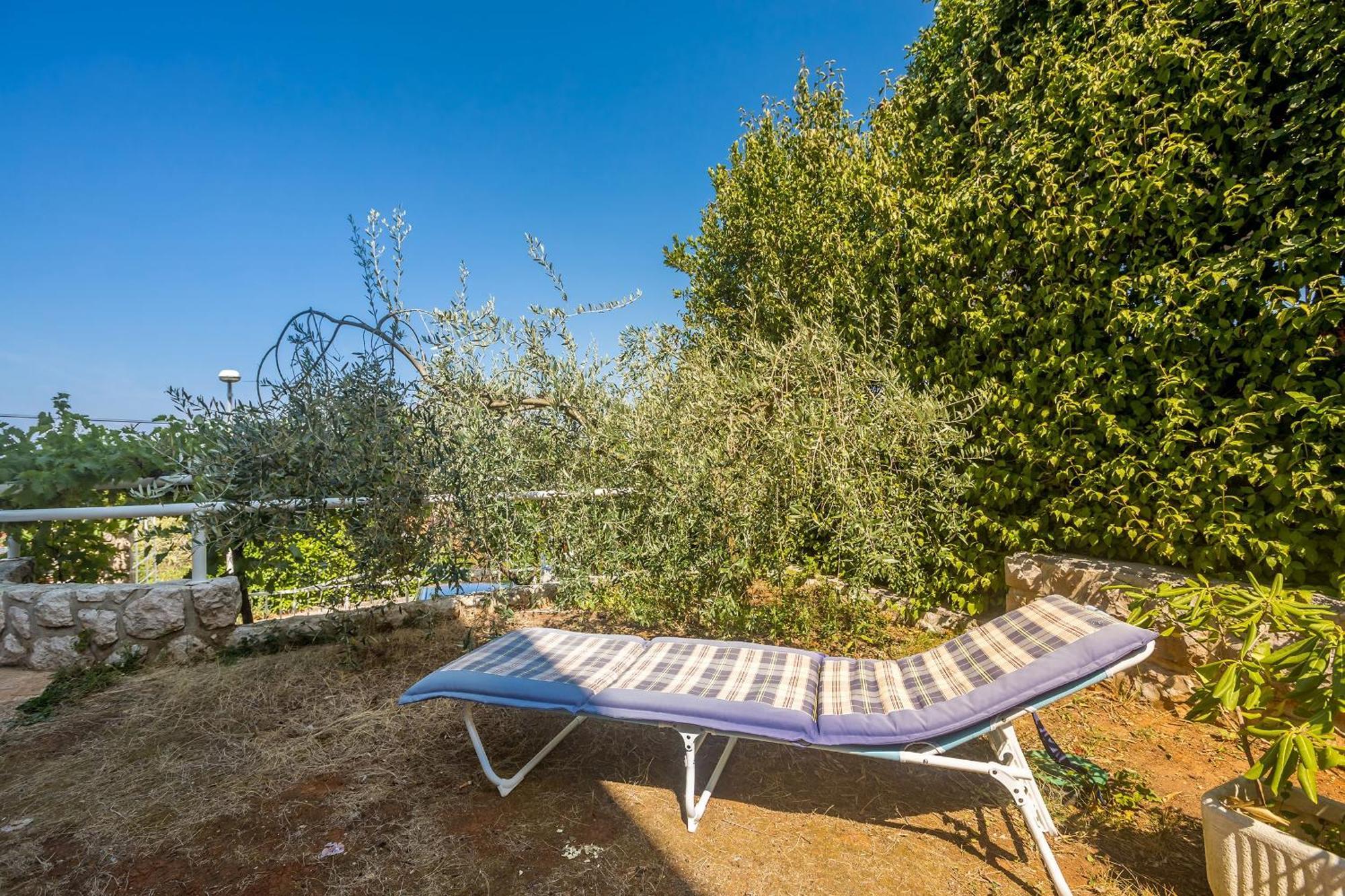 Apartments With A Parking Space Njivice, Krk - 5325 Εξωτερικό φωτογραφία